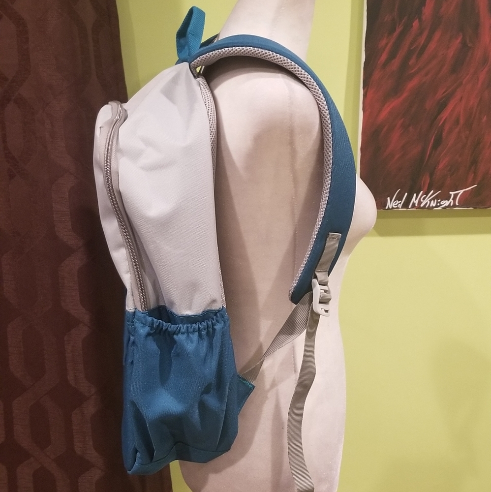 NWOT Custom Made Teal And Light Gray Backpack By Tribe - Picture 3 of 7